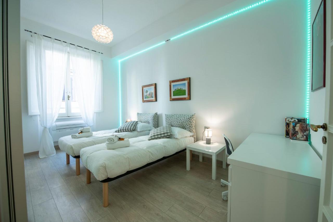 Mamo Florence - Amalia Piazza Signoria Apartment Exterior photo